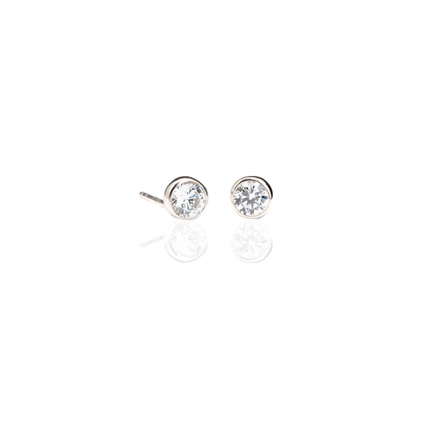 WS Earrings | Small Classic Zirconia