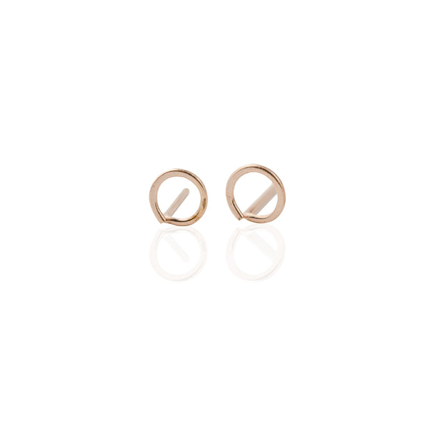 Open disc sterling silver stud earrings