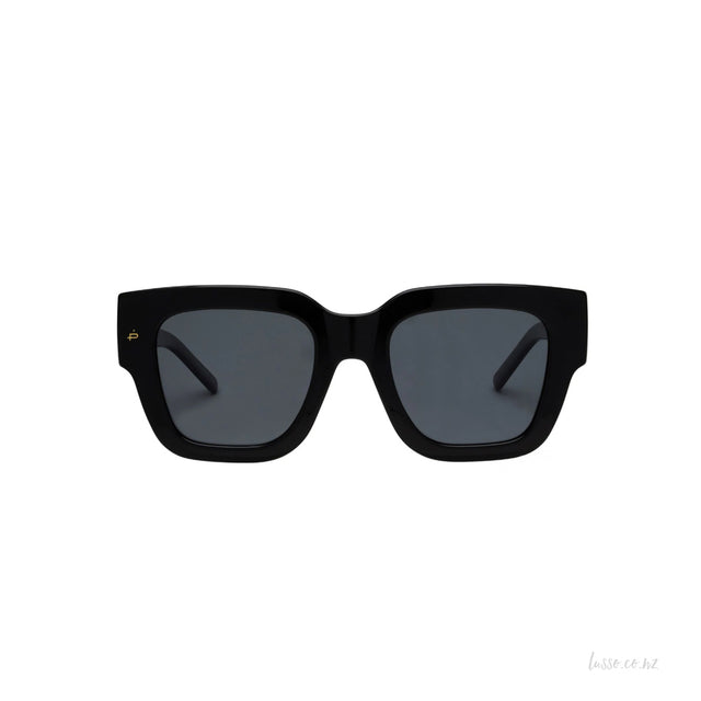 Privé Revaux | New Yorker Black