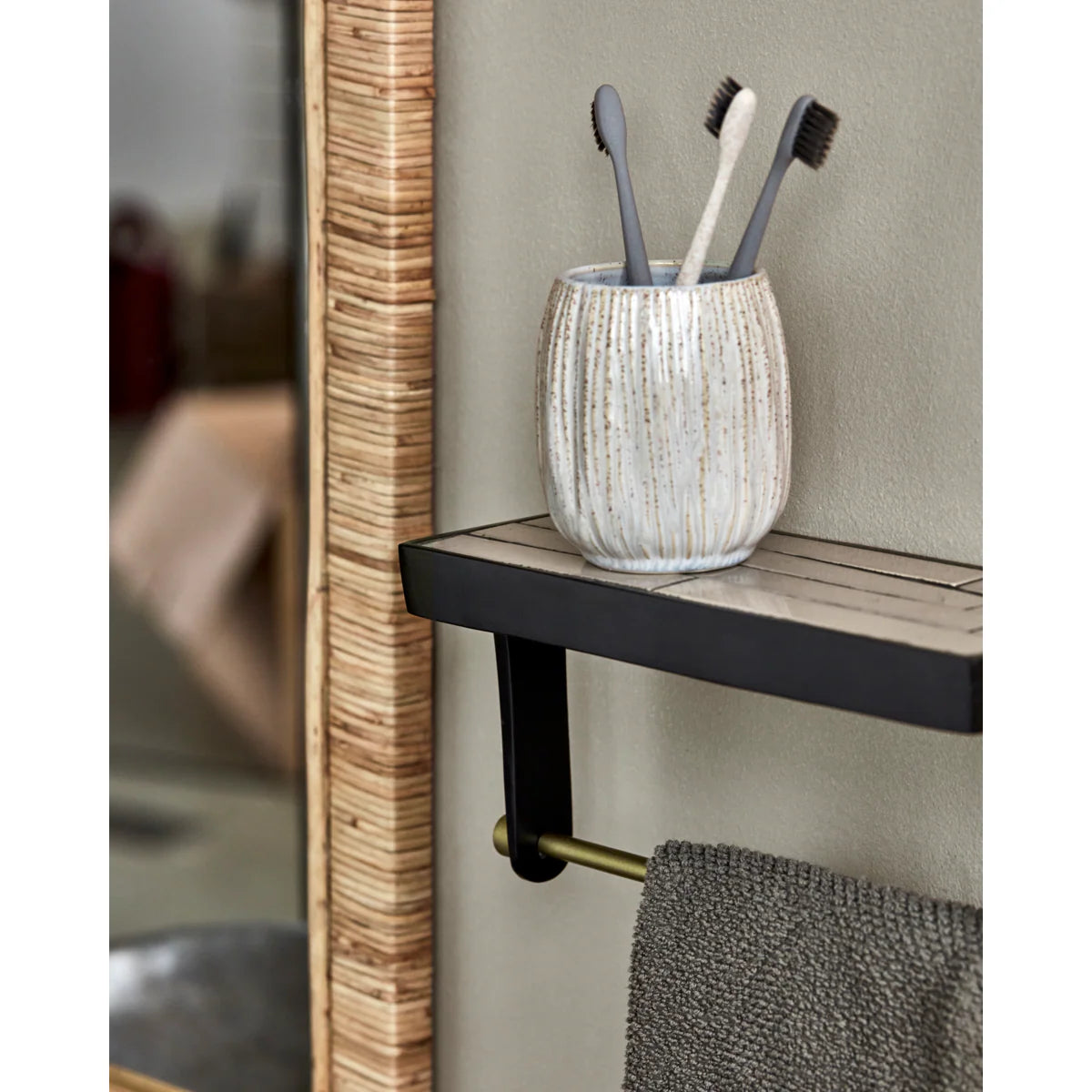 Shelf | Towel Rack