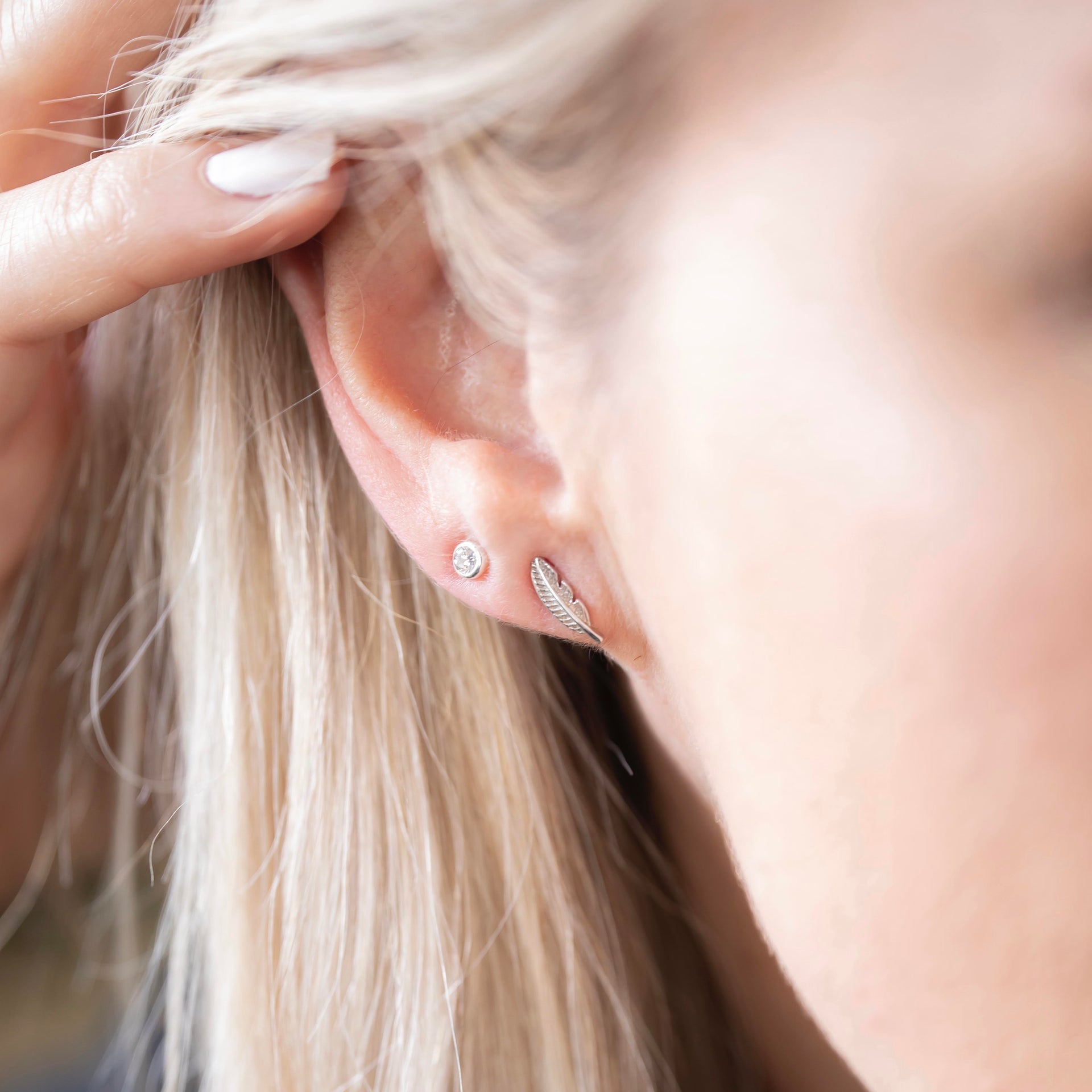 Earrings | Feather Studs