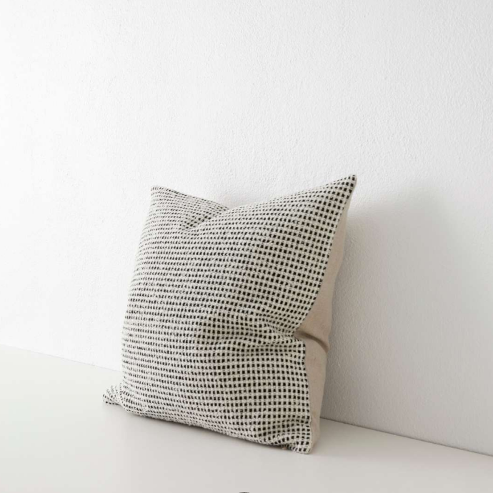 Cushion | Kepler Onyx