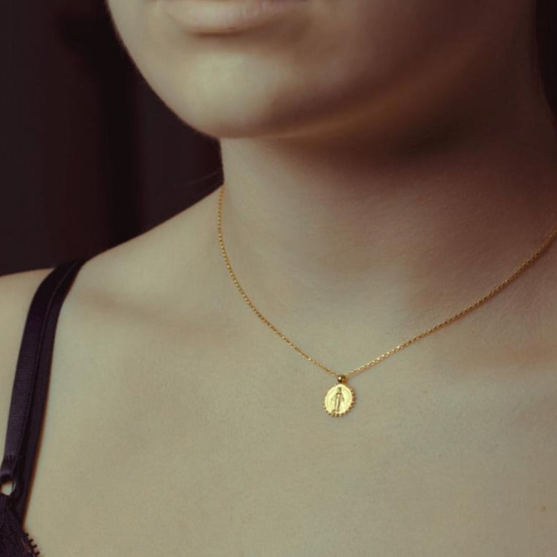 Necklace | 22k Coin Mary