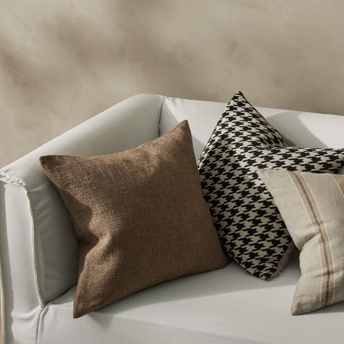 Giovanni Cushion | Midnight