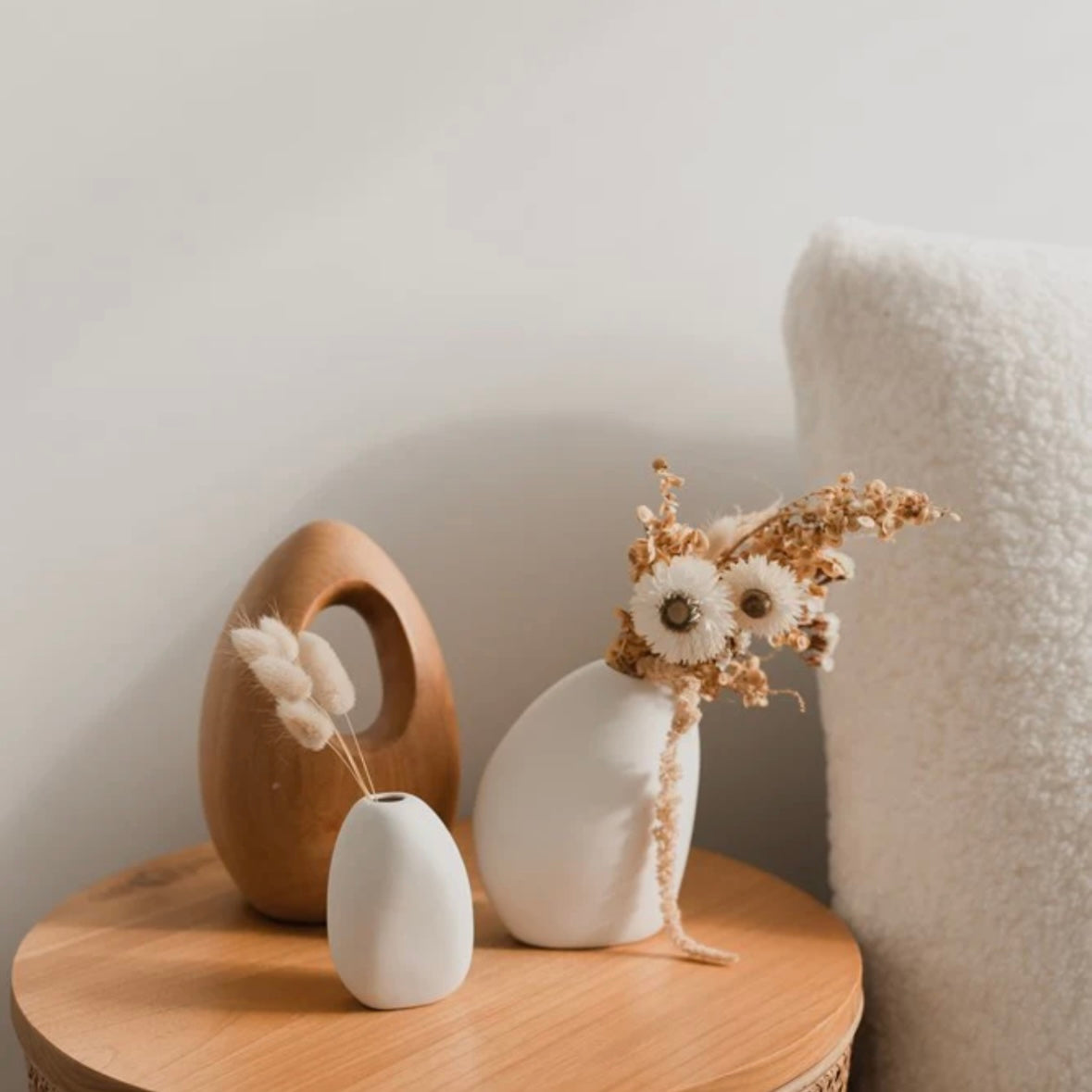 Pebble vase speckle