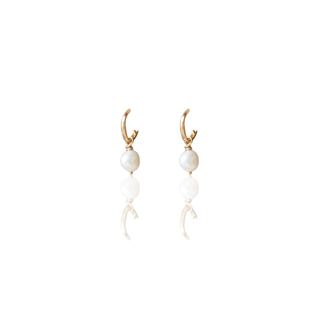 Earrings | Freshwater Pearl Hoops